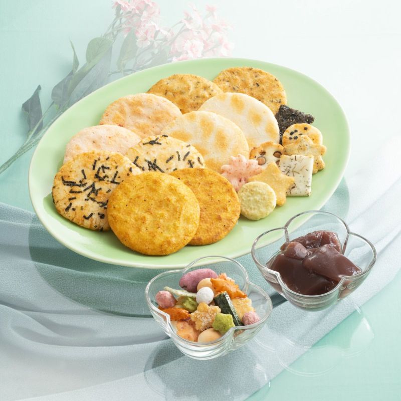 【夏季限定】涼風つづり 化粧箱Ｍ(あられ21袋＆水羊羹3個)